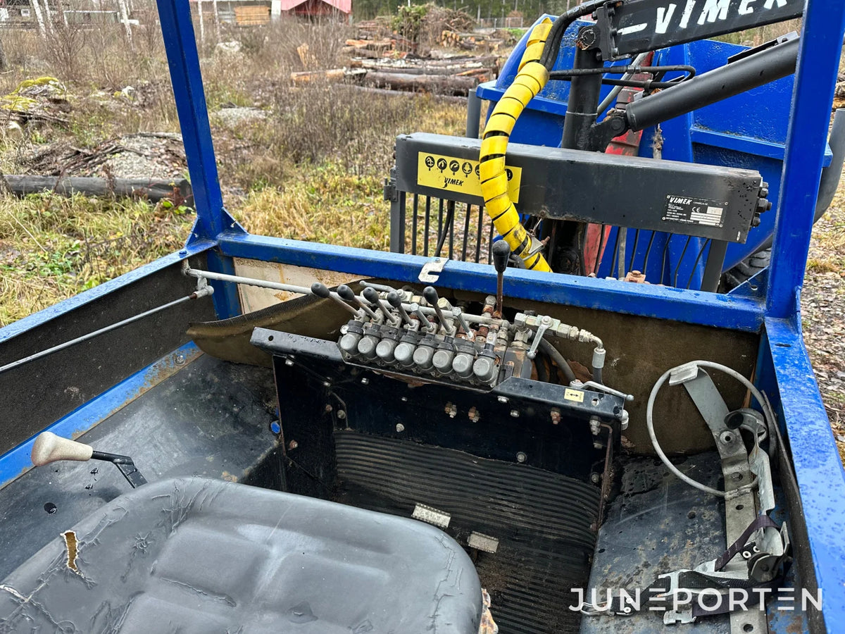 Skotare Vimek 606 med hydrauliskt tippflak
