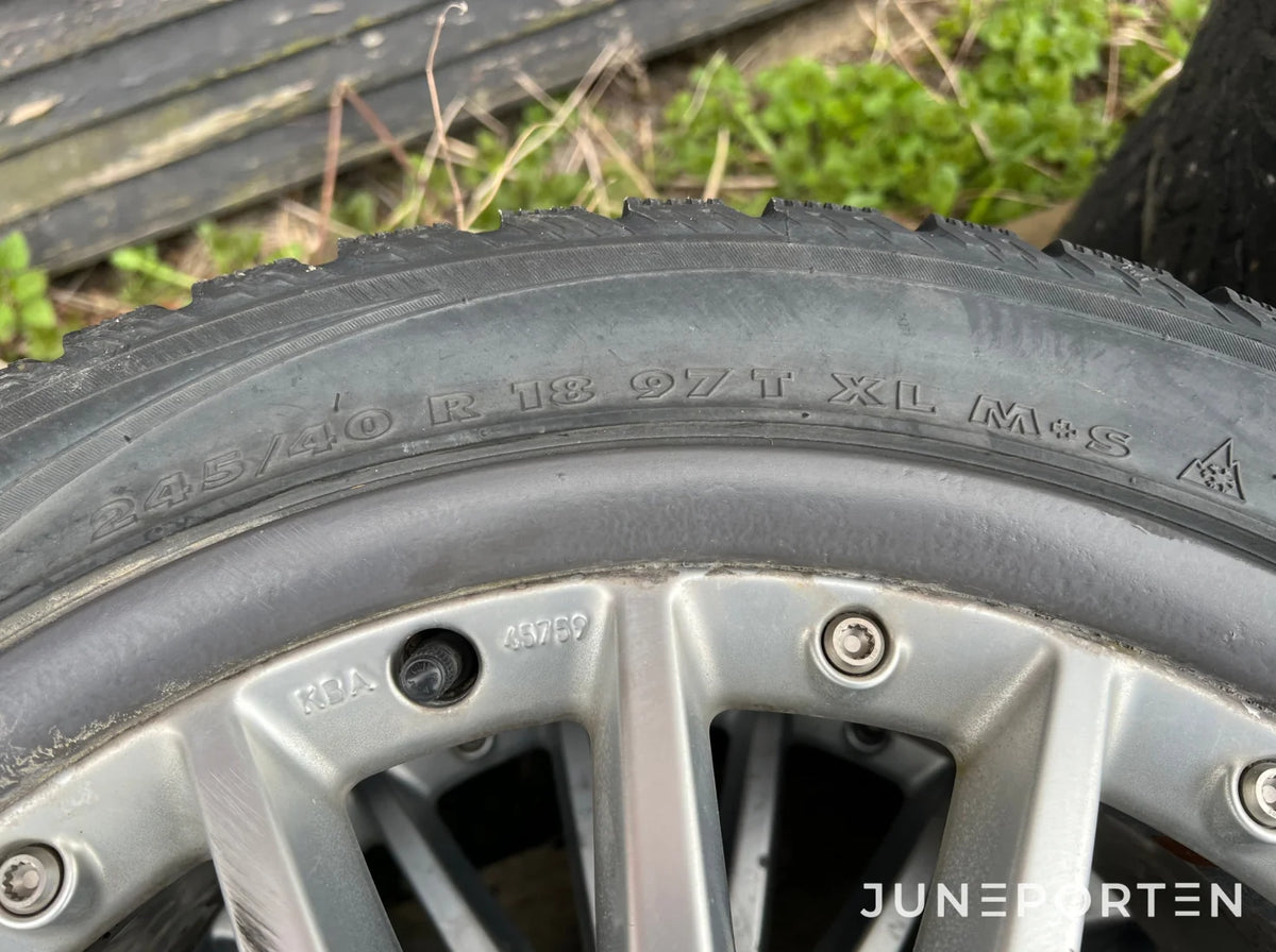 Vinterhjul 18 tum med dubb 245/40R18
