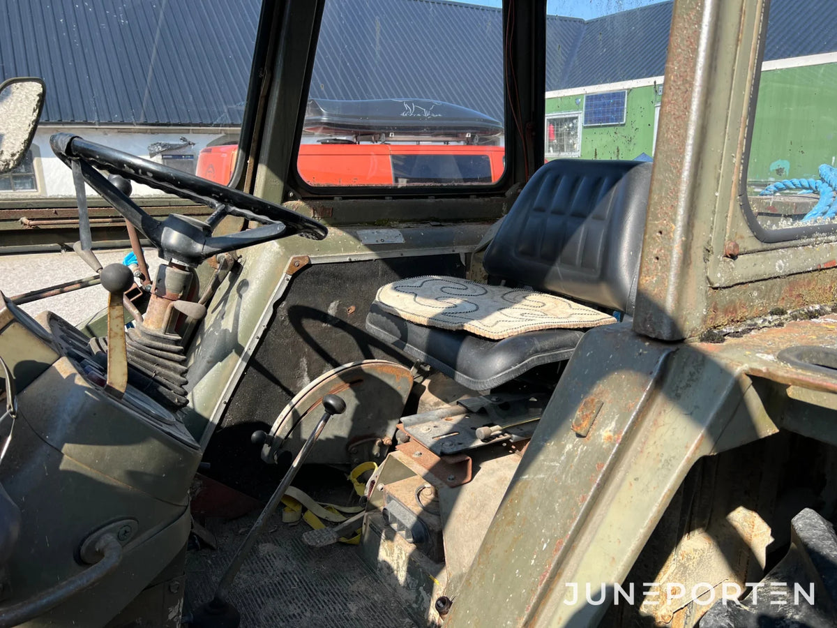 Volvo BM 650 med lastare