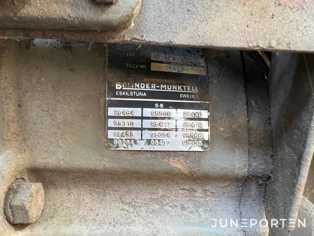 Volvo BM 650 med lastare
