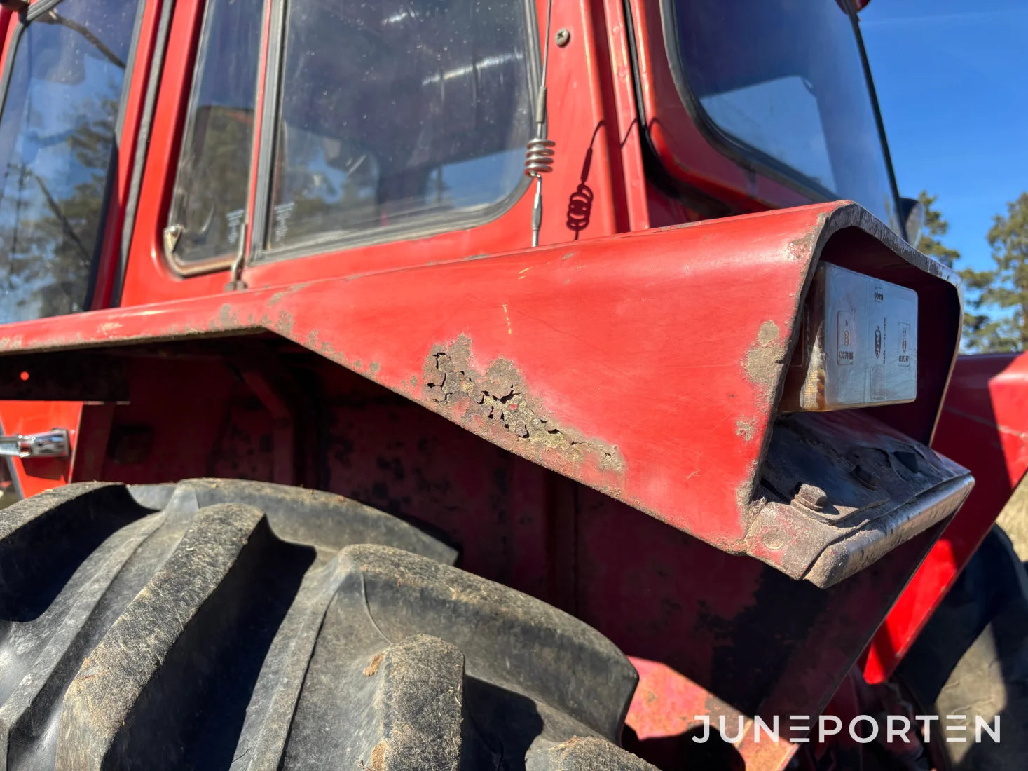 Volvo BM 2254 med lastare