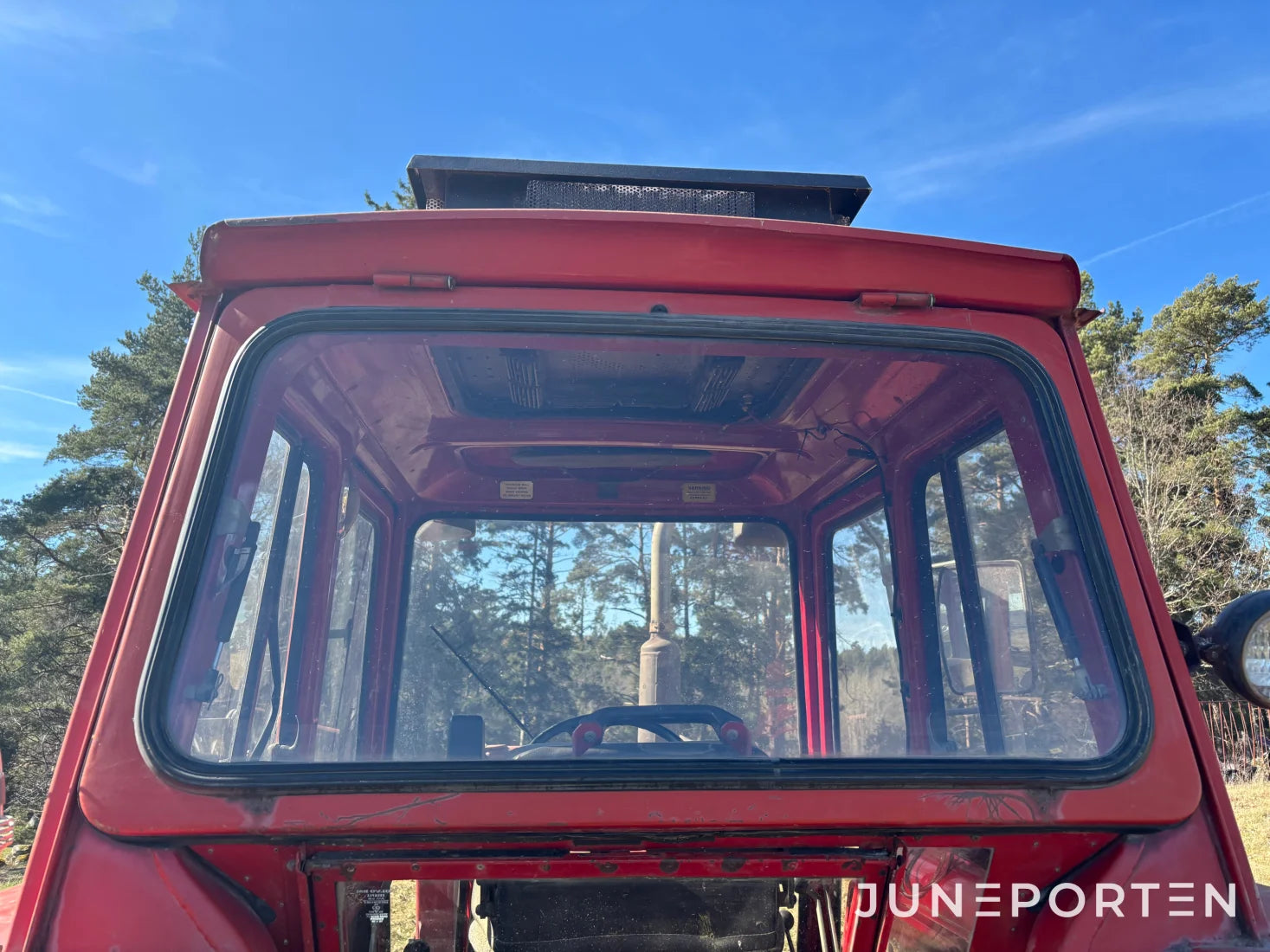 Volvo BM 2254 med lastare