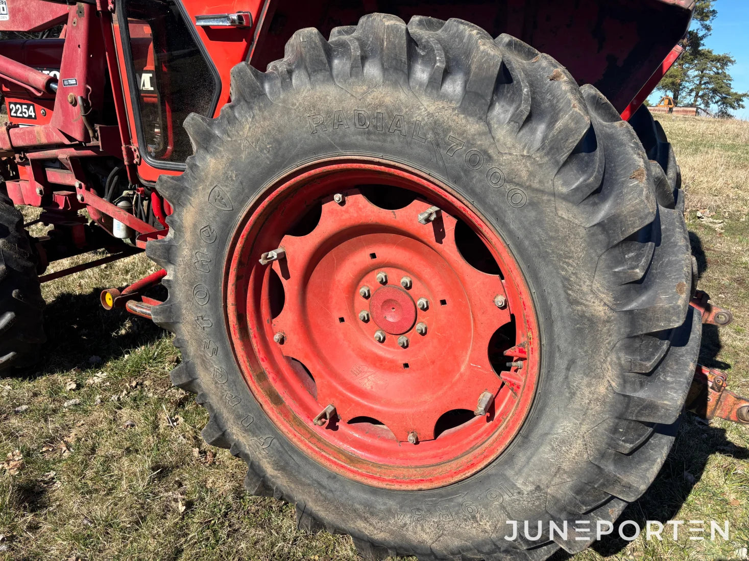 Volvo BM 2254 med lastare