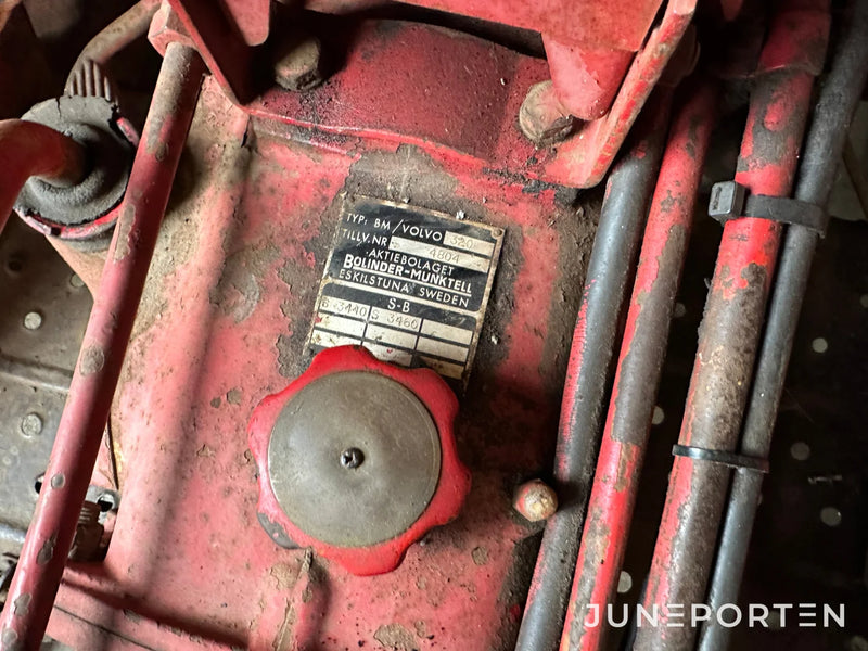 Volvo BM 320 Buster