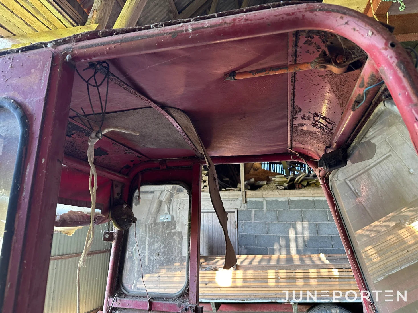 Volvo BM 320