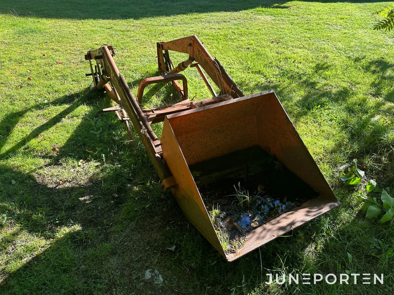 Volvo BM 400 Buster