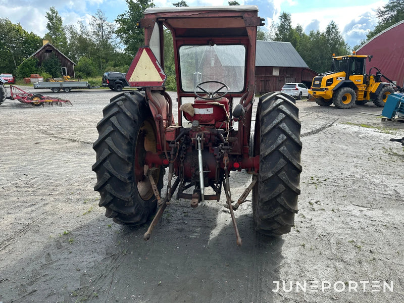Volvo BM 400