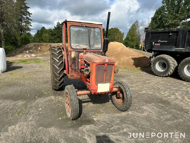 Volvo BM 400