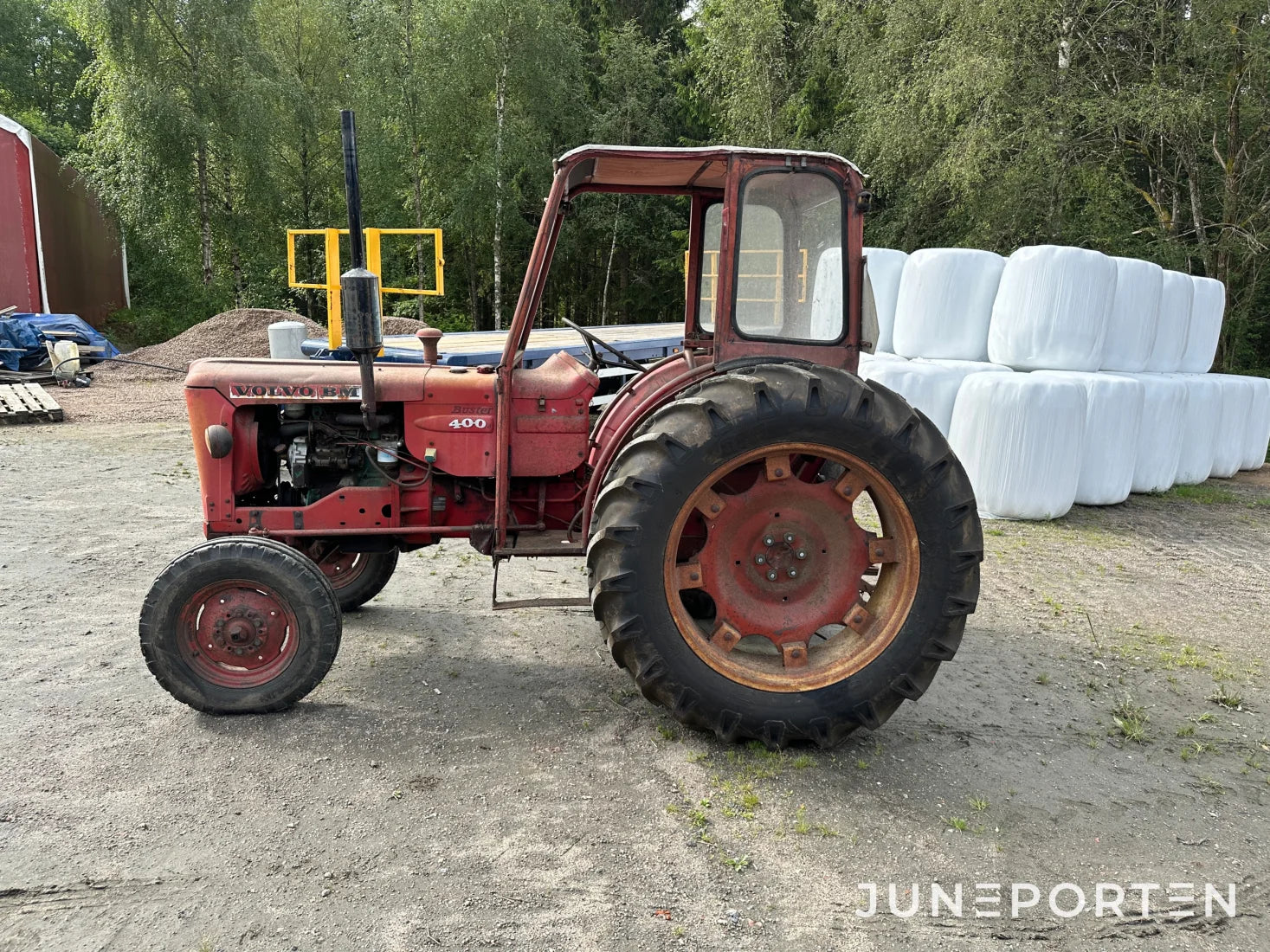 Volvo BM 400