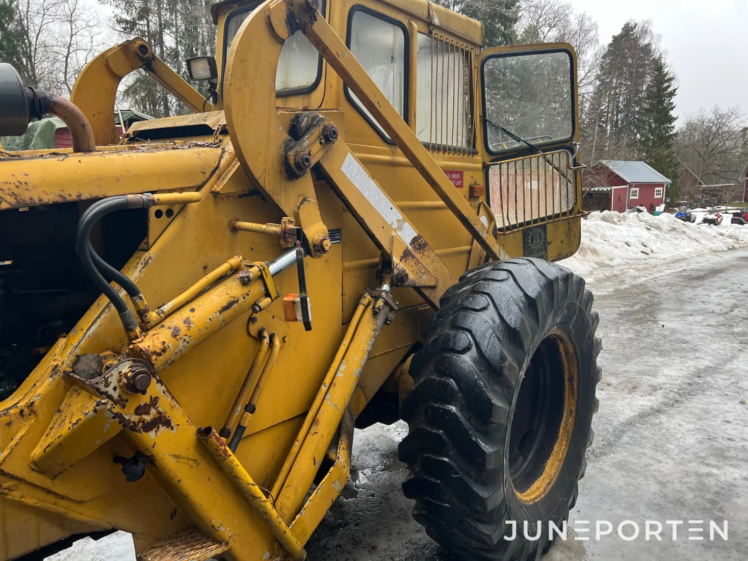 Baklastare Volvo BM 641