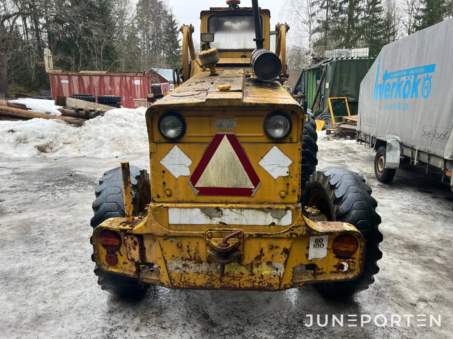 Baklastare Volvo BM 641