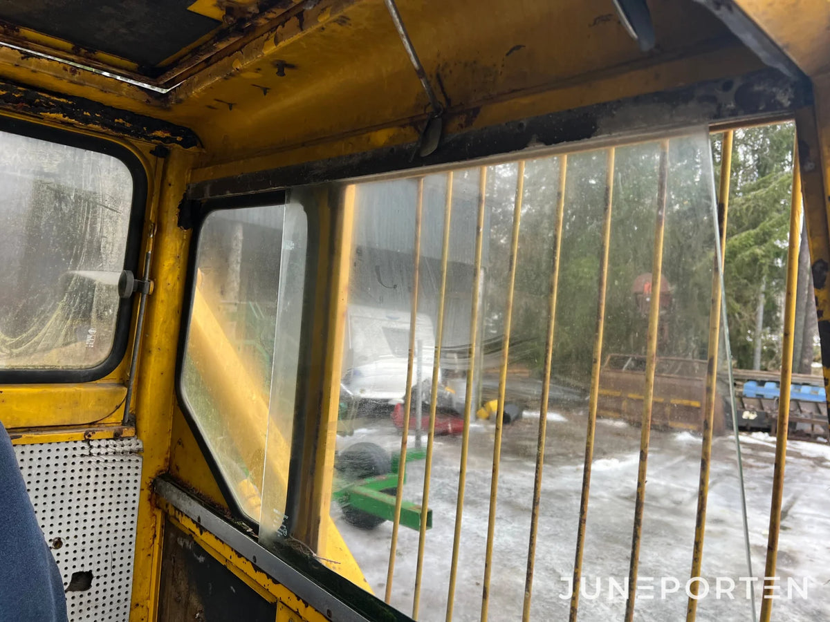 Baklastare Volvo BM 641