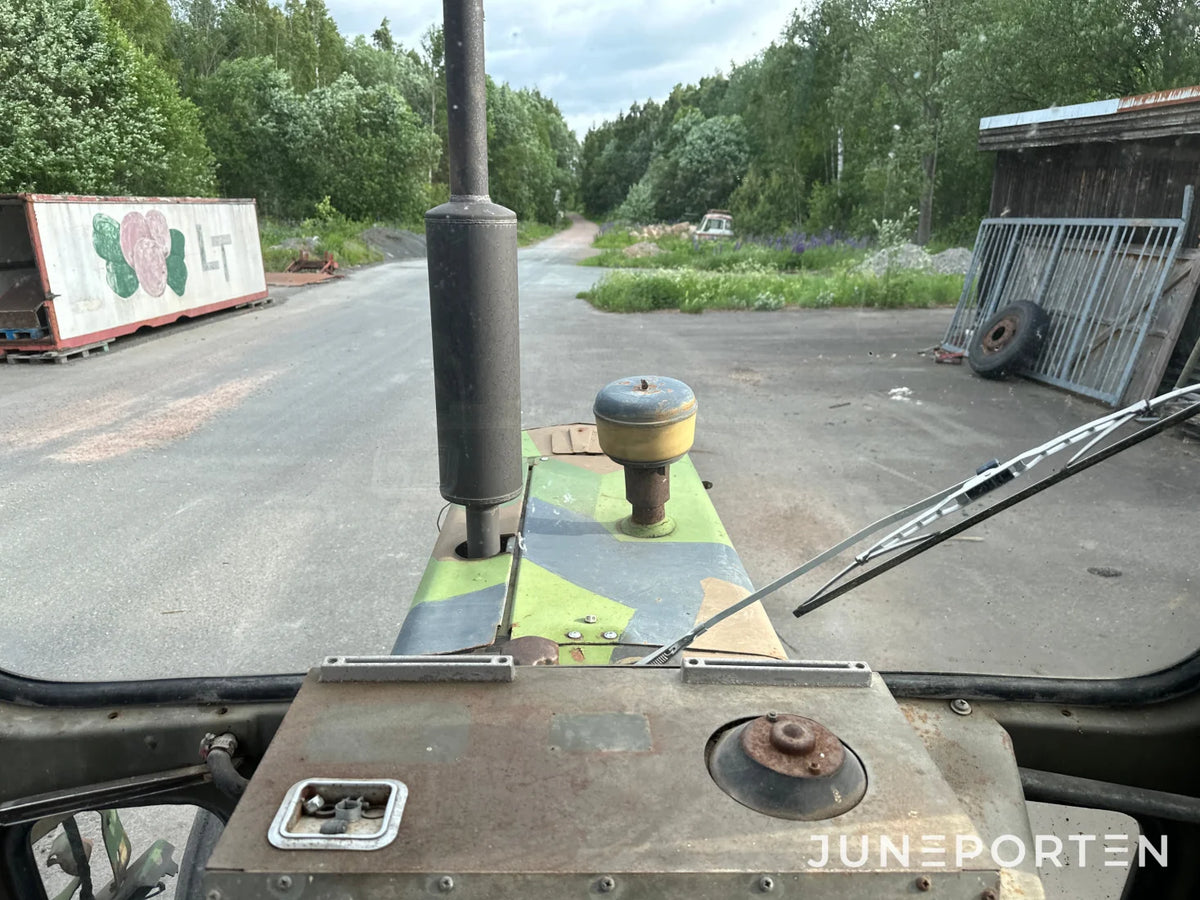 Volvo BM 650 med skogsvagn