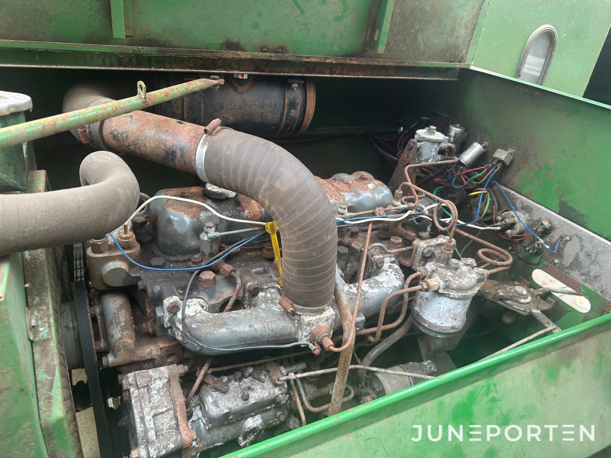 Skördetröska Volvo BM Aktiv S800