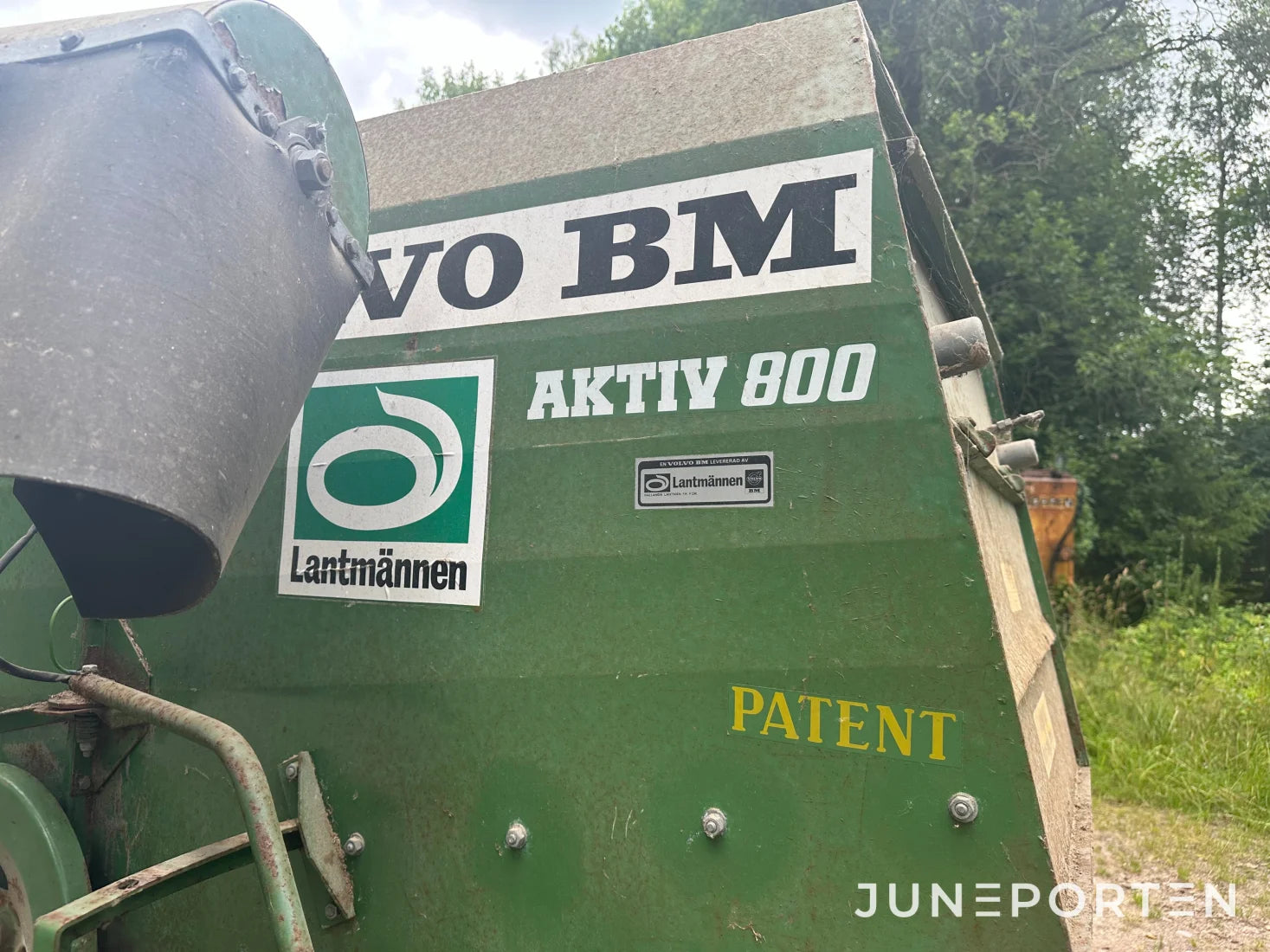 Skördetröska Volvo BM Aktiv S800