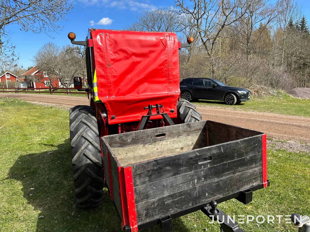 Volvo Buster 400 med vagn