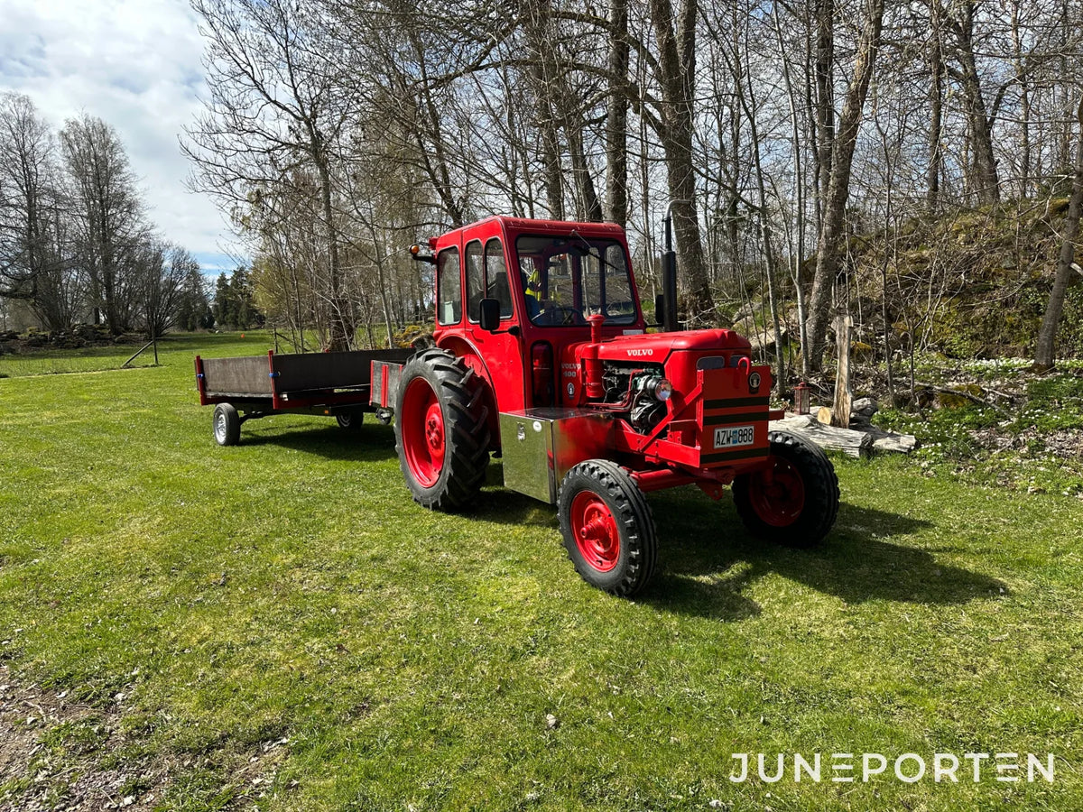 Volvo Buster 400 med vagn