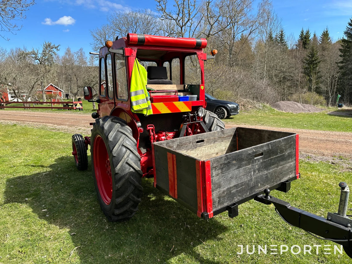Volvo Buster 400 med vagn