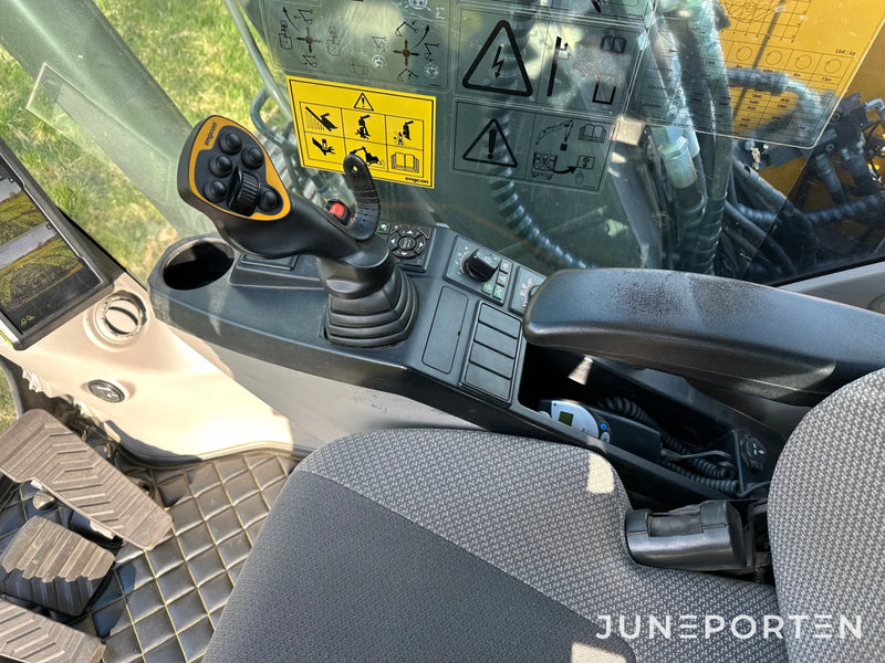 Grävmaskin Volvo EC 140 EL