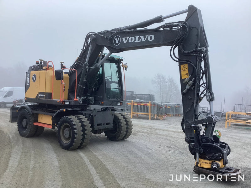 Hjulgrävare Volvo EWR150E