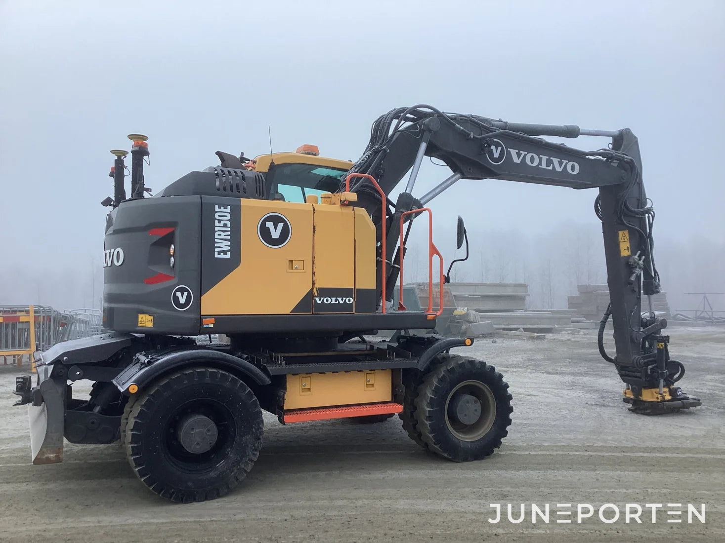 Hjulgrävare Volvo EWR150E
