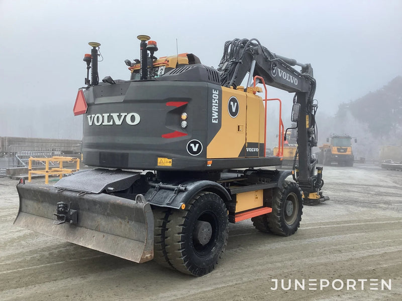 Hjulgrävare Volvo EWR150E