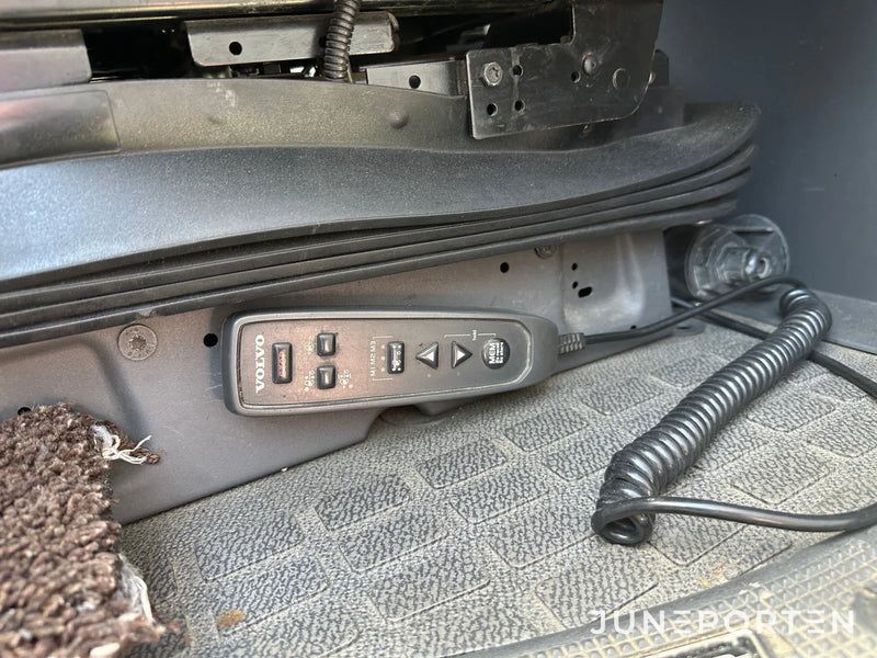 Volvo FH 16 med skåp