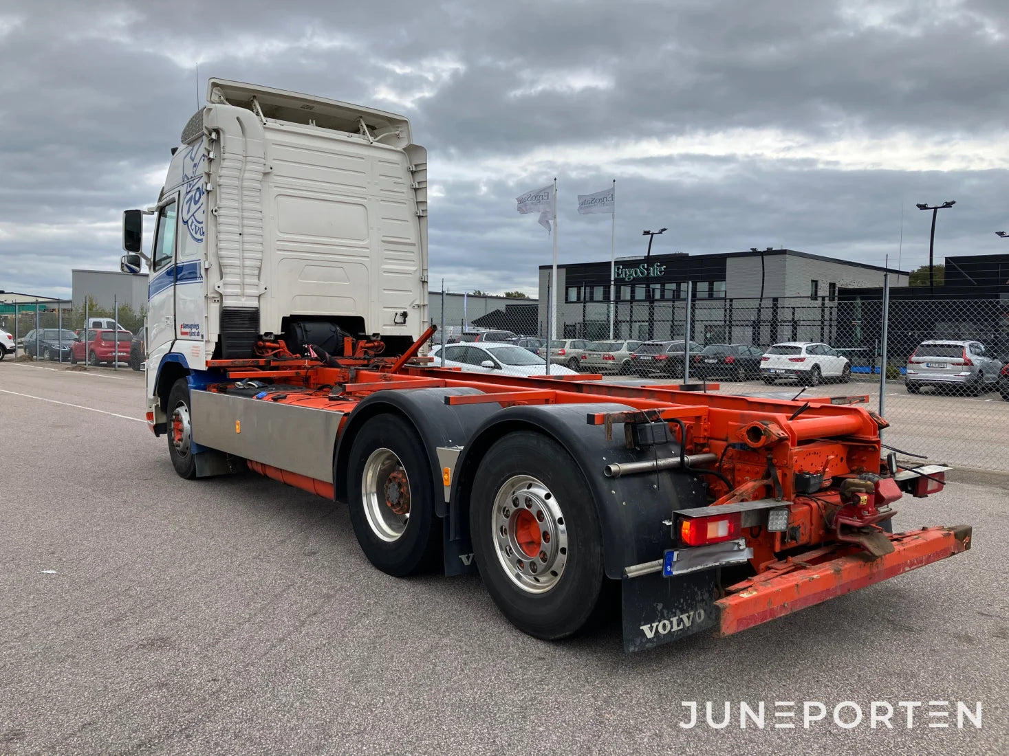 Volvo FH16 6X2 700