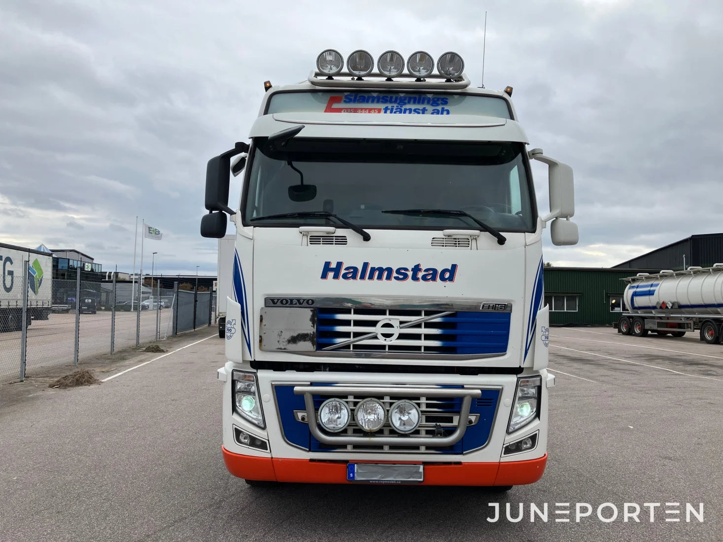 Volvo FH16 6X2 700