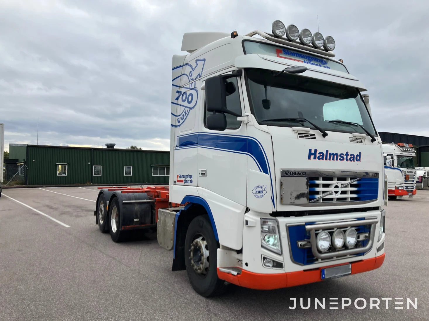 Volvo FH16 6X2 700