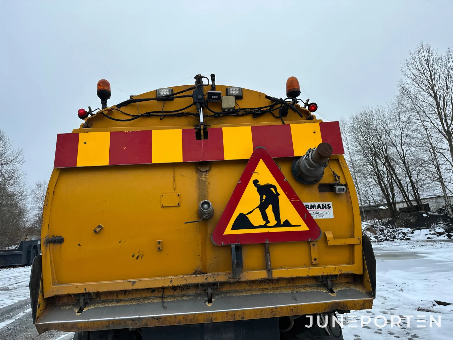 Gatusop och Uppsamlingsbil Volvo FL6/220
