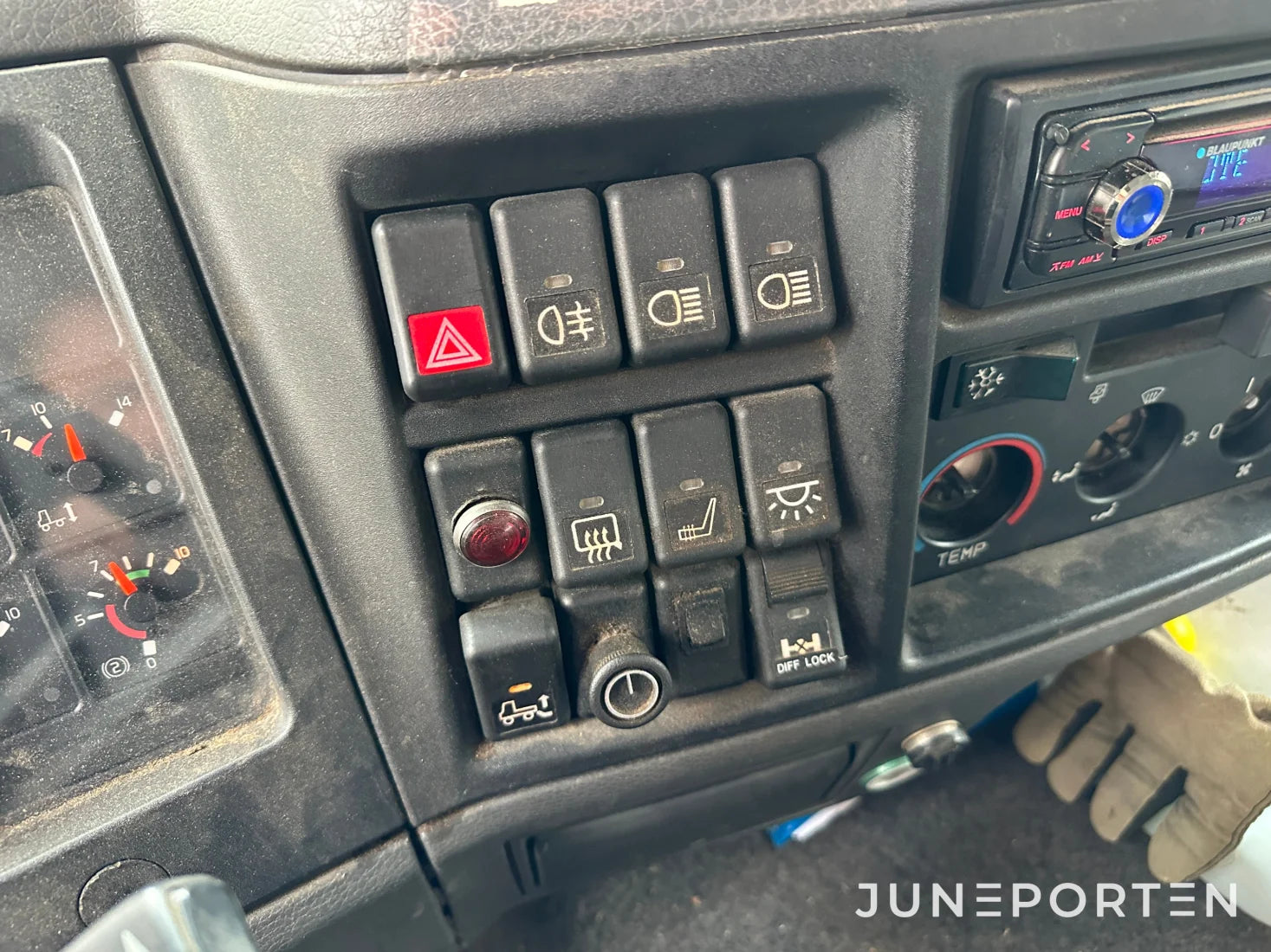 Volvo FL 618
