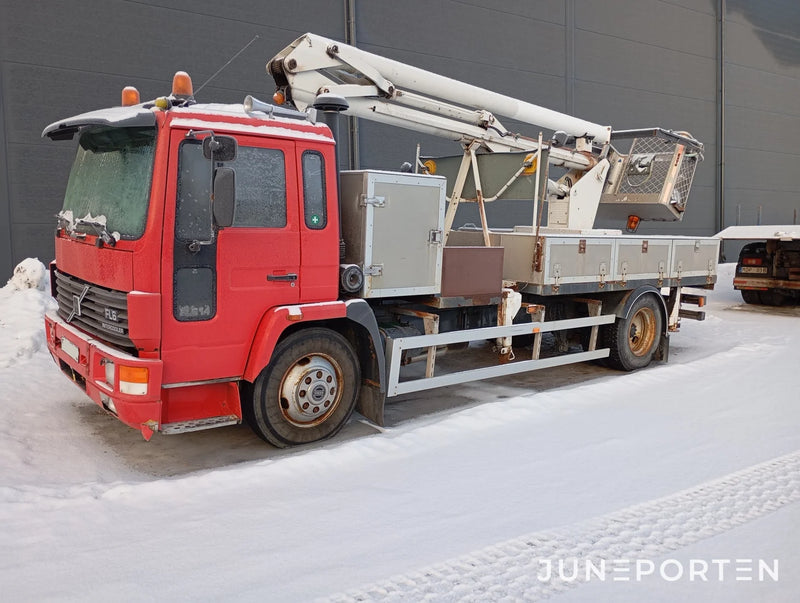 Volvo FL 614 4X2 med skylift