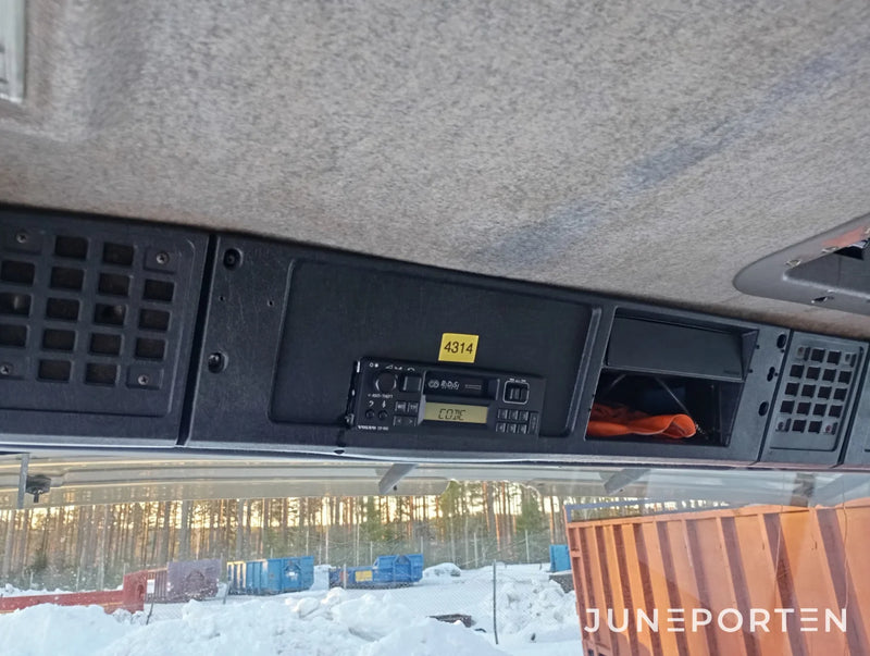 Volvo FL 614 4X2 med skylift