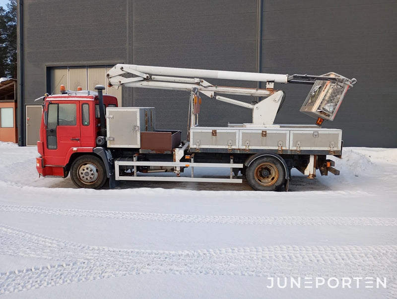 Volvo FL 614 4X2 med skylift