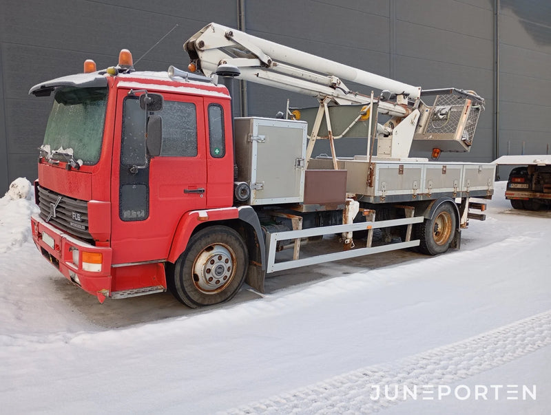 Volvo FL 614 4X2 med skylift