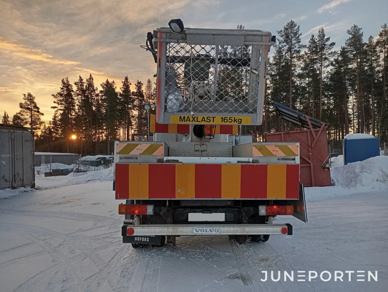 Volvo FL 614 4X2 med skylift
