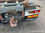 Volvo FM12 med lastväxlare & kran