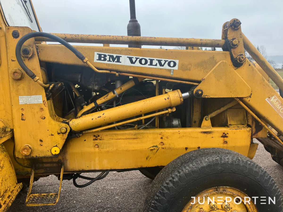 Traktorgrävare Volvo GM 614