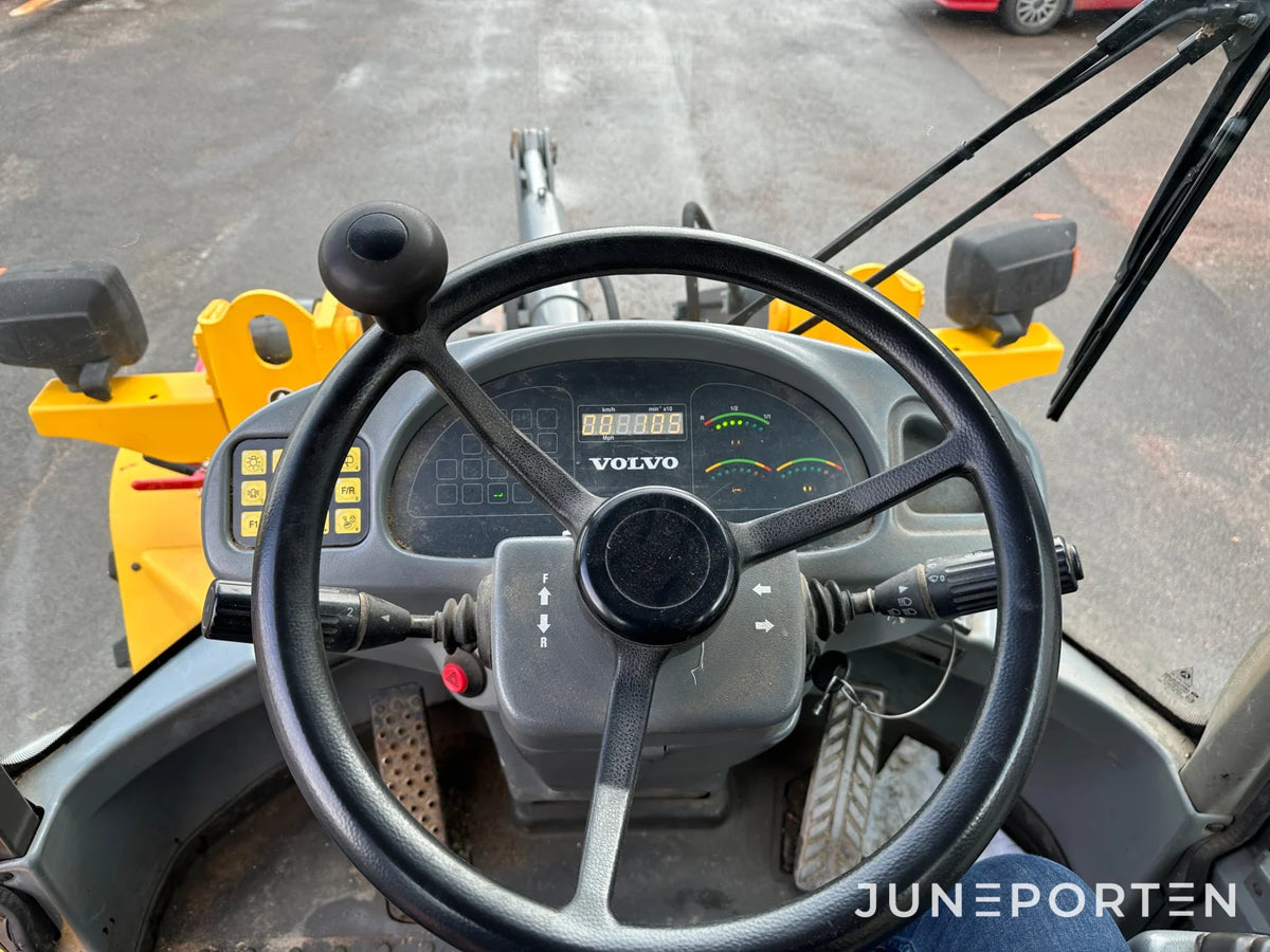 Lastmaskin Volvo L30B PRO