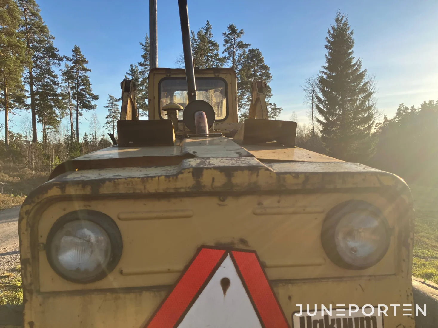 Baklastare Volvo LM 840