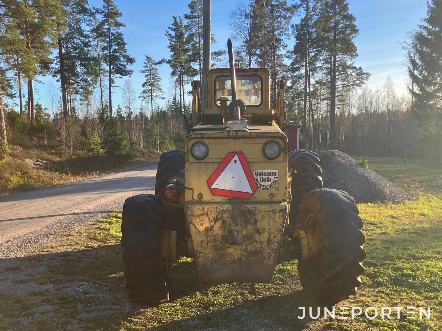 Baklastare Volvo LM 840