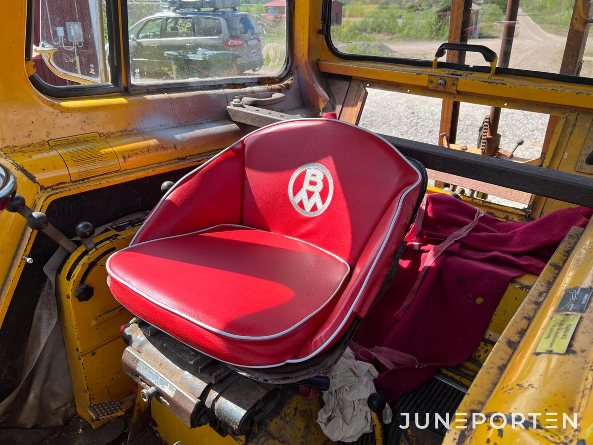 Bolinder-Munktell T 700 I