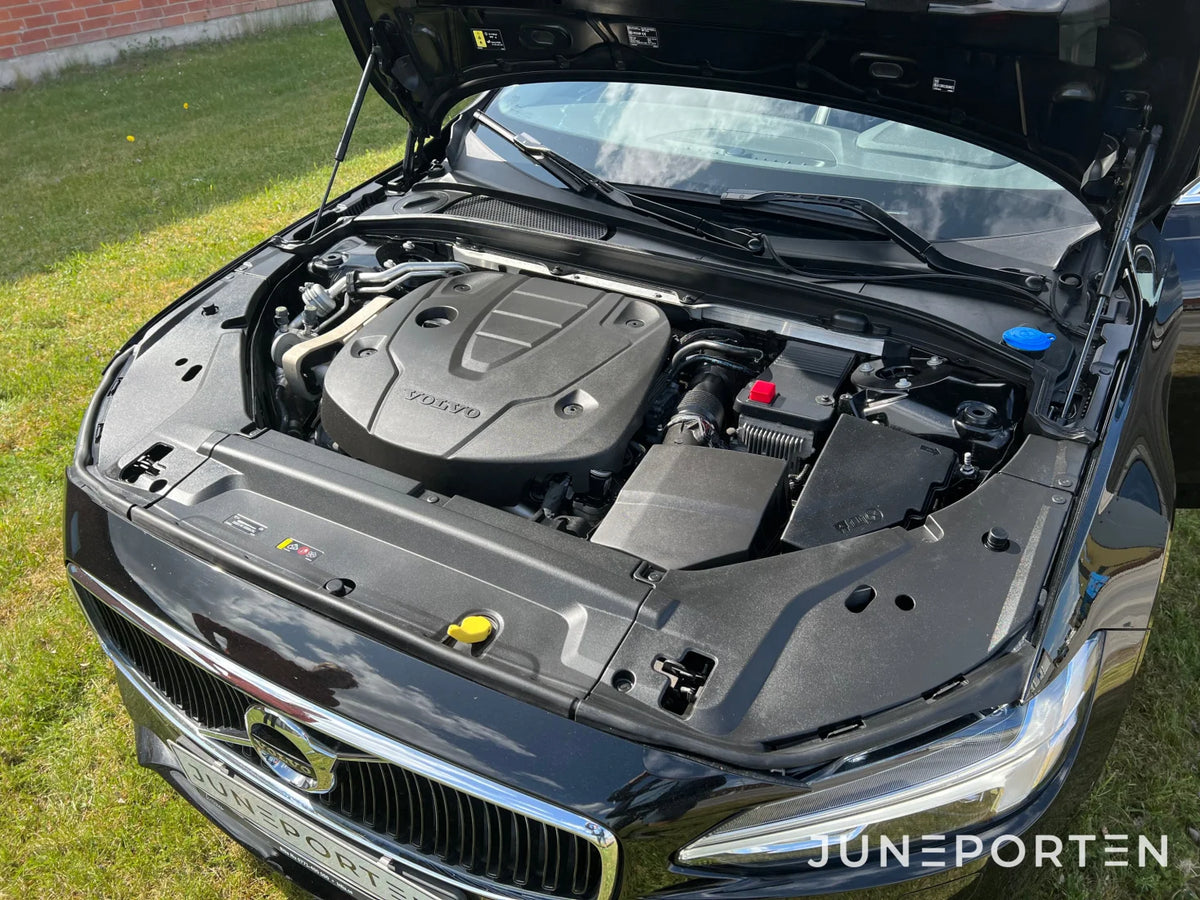 Volvo V90 D3 Momentum
