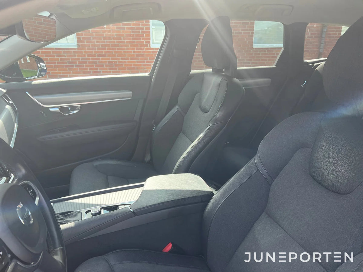 Volvo V90 D3 Momentum