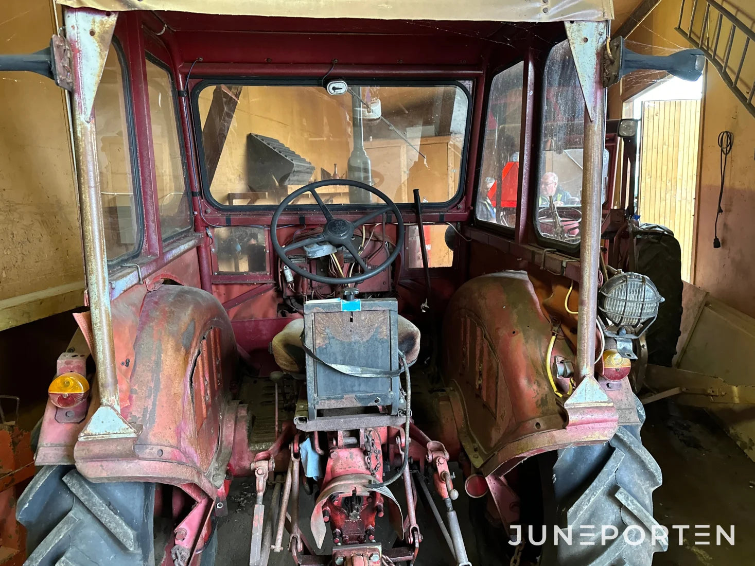 Volvo Victor T 230 med lastare