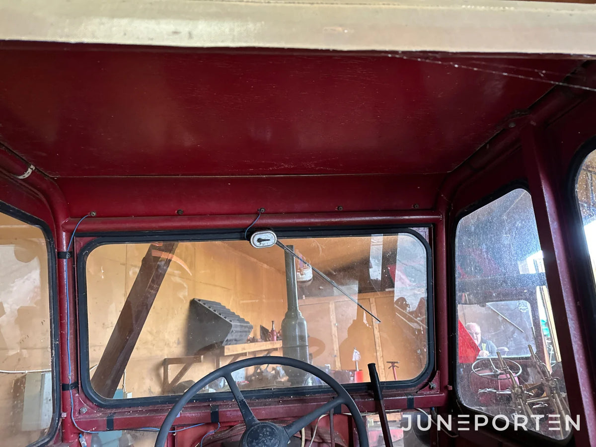 Volvo Victor T 230 med lastare