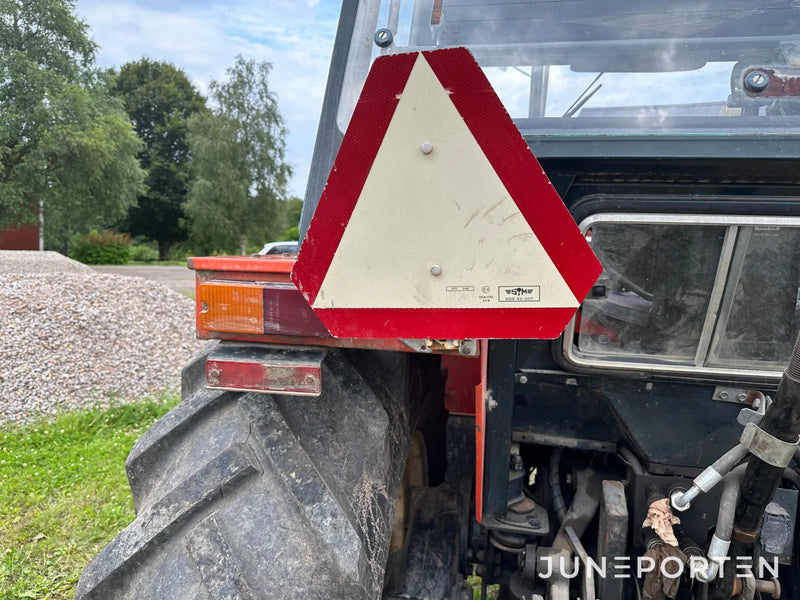 Zetor 7245 4WD med trima 912HD lastare