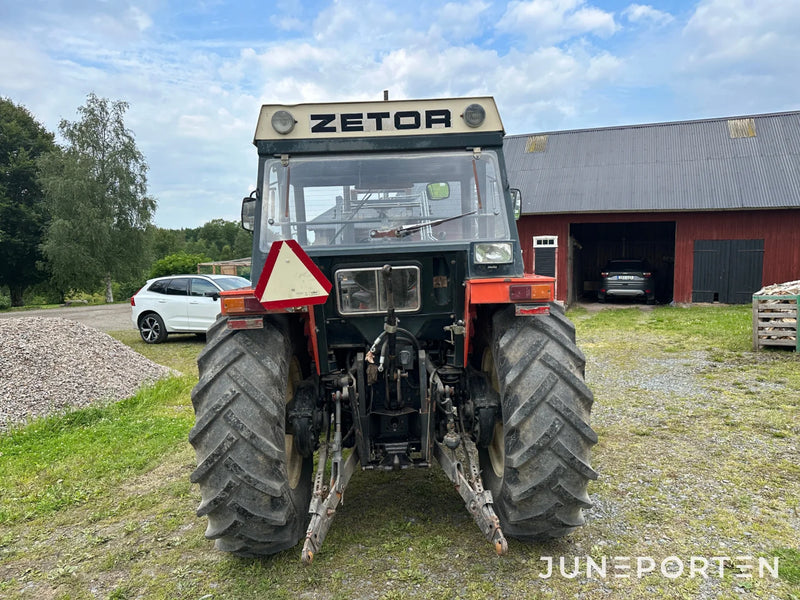 Zetor 7245 4WD med trima 912HD lastare