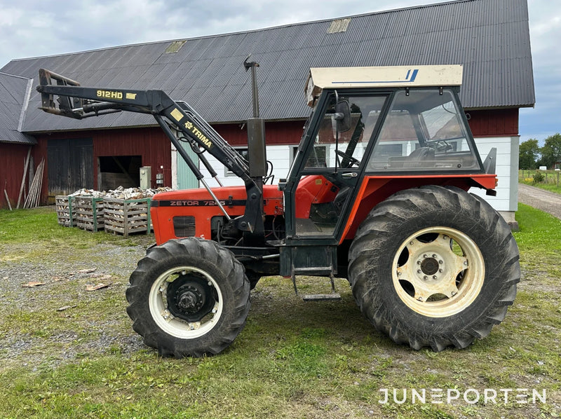 Zetor 7245 4WD med trima 912HD lastare